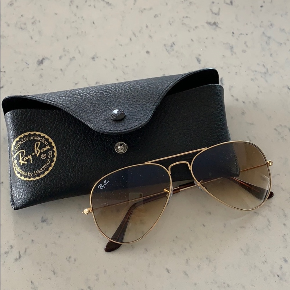Classic brown aviators